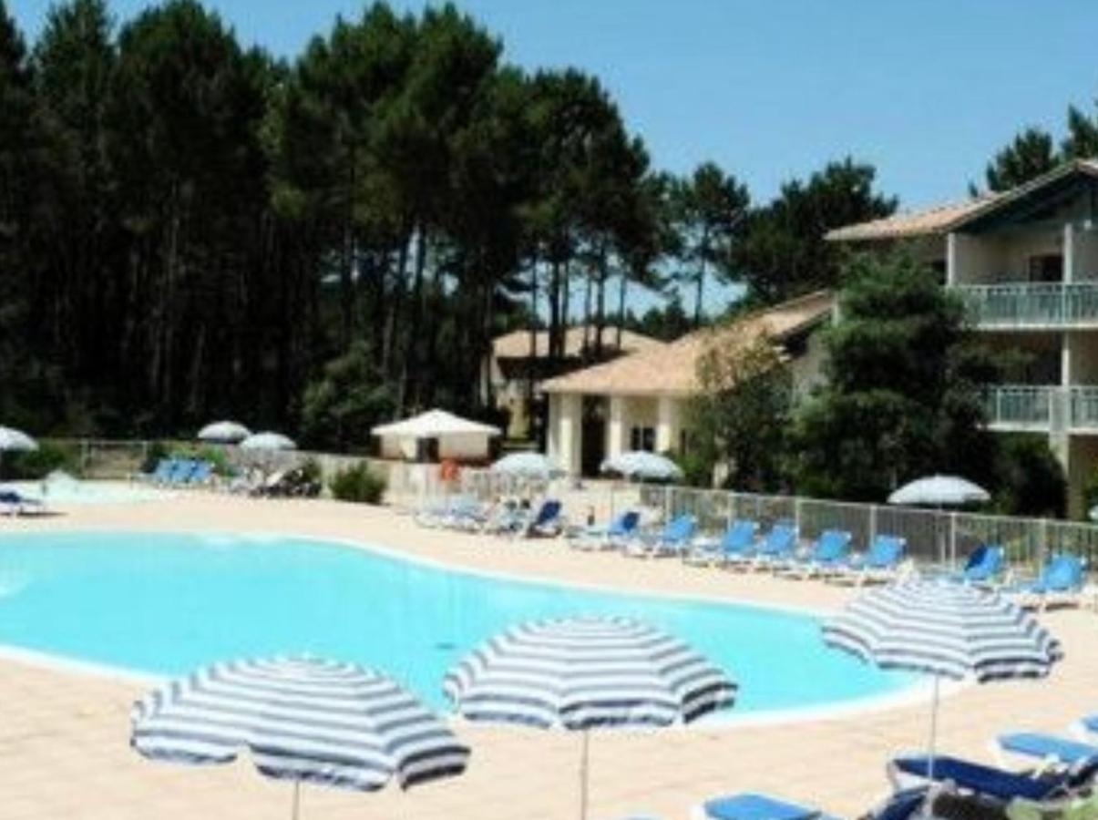 Appartement 3 Pieces, 6 Perso Avec Piscine Chauffee En Saison Domaine Du Golf De Pinsolle 苏斯通 外观 照片
