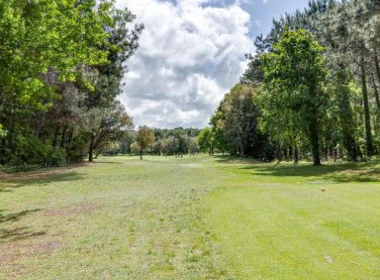 Appartement 3 Pieces, 6 Perso Avec Piscine Chauffee En Saison Domaine Du Golf De Pinsolle 苏斯通 外观 照片