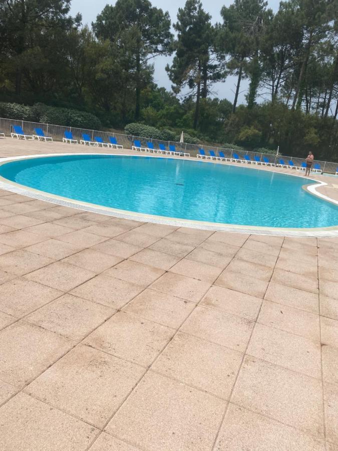 Appartement 3 Pieces, 6 Perso Avec Piscine Chauffee En Saison Domaine Du Golf De Pinsolle 苏斯通 外观 照片